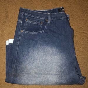 (44 x 26) Men’s Koman Jean Shorts